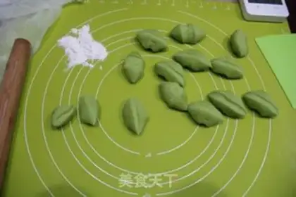 Make Emerald willow dumplings step 12