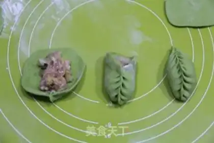 Make Emerald willow dumplings step 15