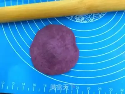 Make A cute little hedgehog step 9