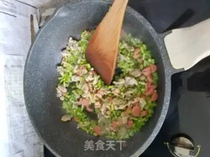 Make Onion clams, garlic and rice step 3