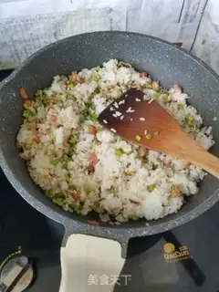 Make Onion clams, garlic and rice step 4