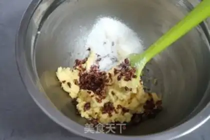 Make Cranberry coconut step 4
