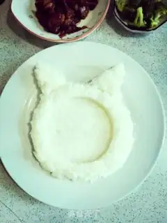 Make Big mouth cat eats meat step 10