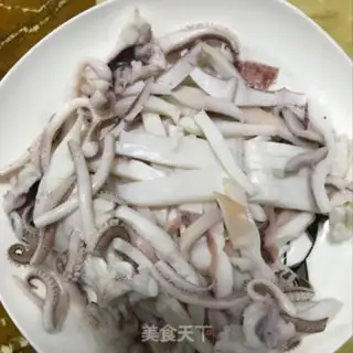 Make Squirming squid step 1