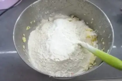 Make Light cream cookies step 6