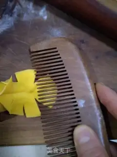 Make Little goldfish steam step 9