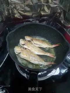 Make Garlic redfish step 3