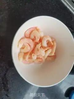 Make Eggs, chrysanthemum step 0