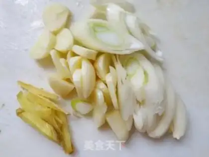 Make Potato bean horn step 1