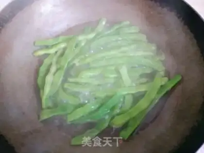 Make Potato bean horn step 4