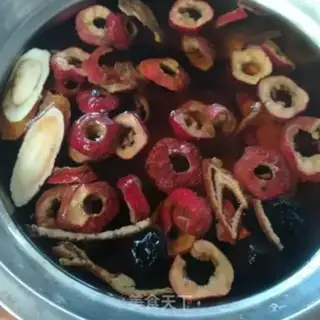 Make Summer sour soup step 1