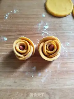 Make Colorful roses step 5