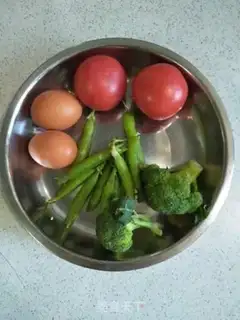 Make Children eat vegetables step 0