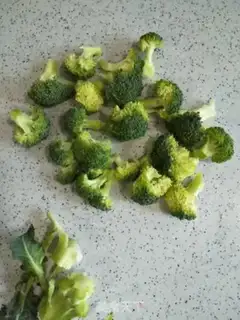 Make Children eat vegetables step 1