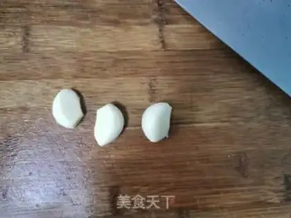 Make Bacon pins and mushrooms step 4