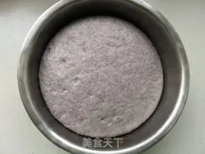 Make Black rice sesame cakes step 2
