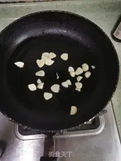 Make Bacon pins and mushrooms step 7