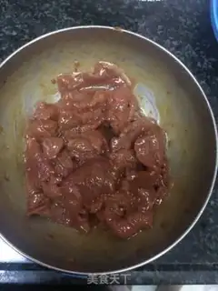 Make White mushroom steam beef step 1
