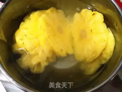 Make Pineapple dry step 2