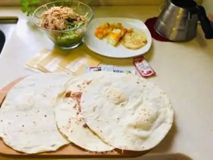 Make Chicken cucumber roll step 0