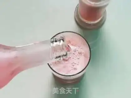 Make Pink women