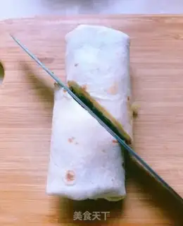 Make Chicken cucumber roll step 6