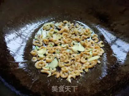 Make Tombo mushroom soup step 4