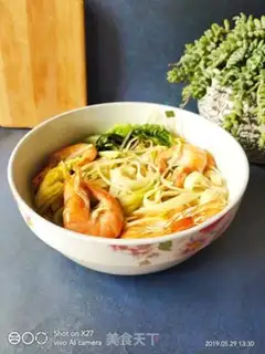 Make Shrimp noodles step 9