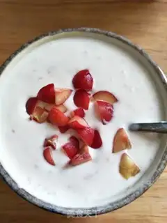 Make Cherry butter yogurt step 2
