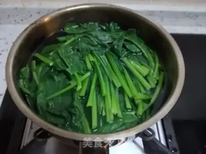 Make Fan spinach step 2