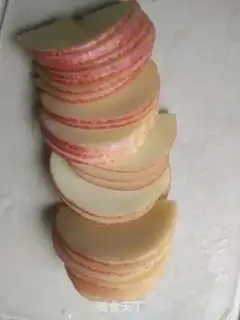 Make Rose apple pie step 1