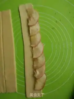 Make Rose apple pie step 9