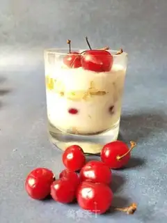 Make Yogurt cherries cake step 5