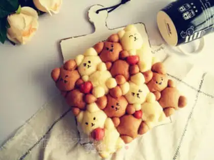 Make # Squeeze on bear bread # step 11