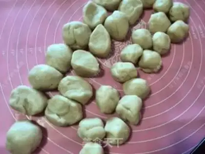 Make Little egg souffle step 6