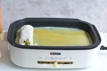 Make Egg rolls step 7
