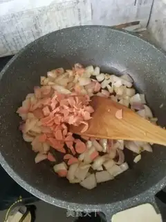 Make Onion-cray shrimp step 3