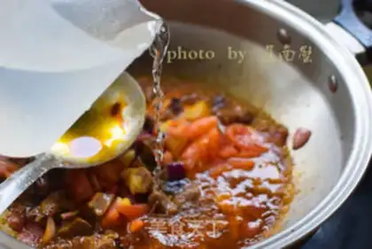 Make Tomato beef noodles step 9