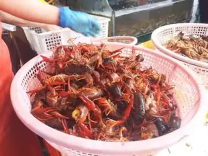 Make Garlic lobster step 1