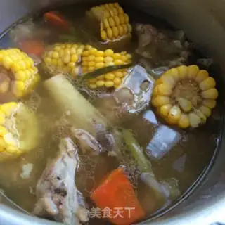 Make Corn radish bone soup step 6