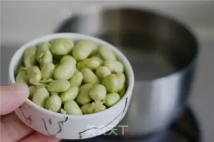 Make Soy sauce with beans step 1