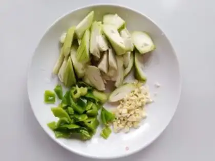 Make Garlic melon step 2