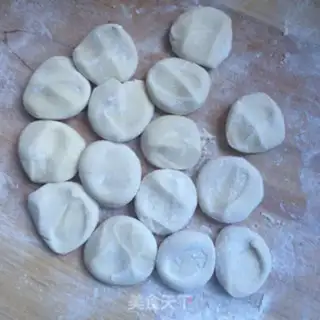 Make Shrimp egg dumplings step 4
