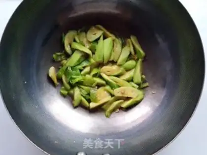 Make Garlic melon step 6