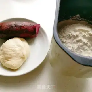 Make Potato buns step 0
