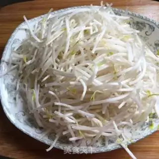 Make Carrot sprouts step 0