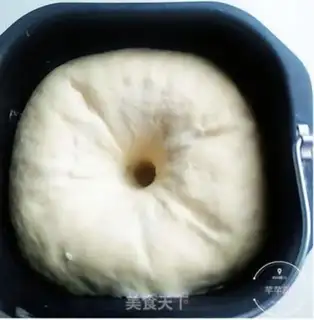 Make Potato buns step 3