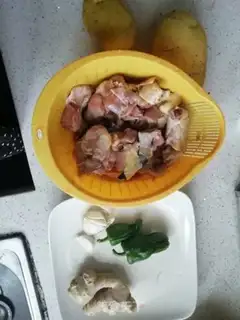 Make Potato chicken step 0