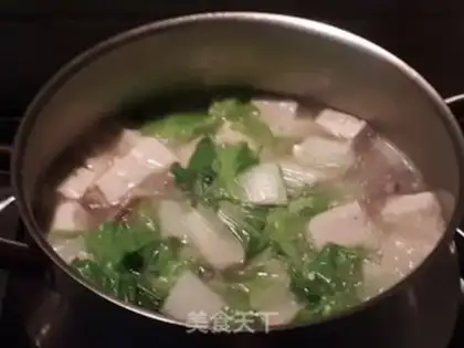 Make Duck-cracker tofu soup step 6