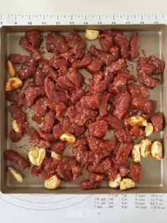 Make Garlic roast beef step 4